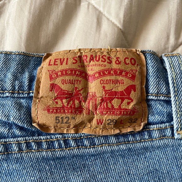 Levi’s Denim Jeans - Picture 3 of 3